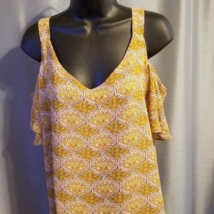 Adrienne Vittadini Gold cold shoulder top.